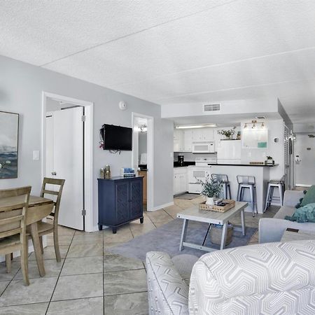 Condo On The Beach- Walk To Restaurants, Shops And Activities. Gulf Shores Eksteriør bilde