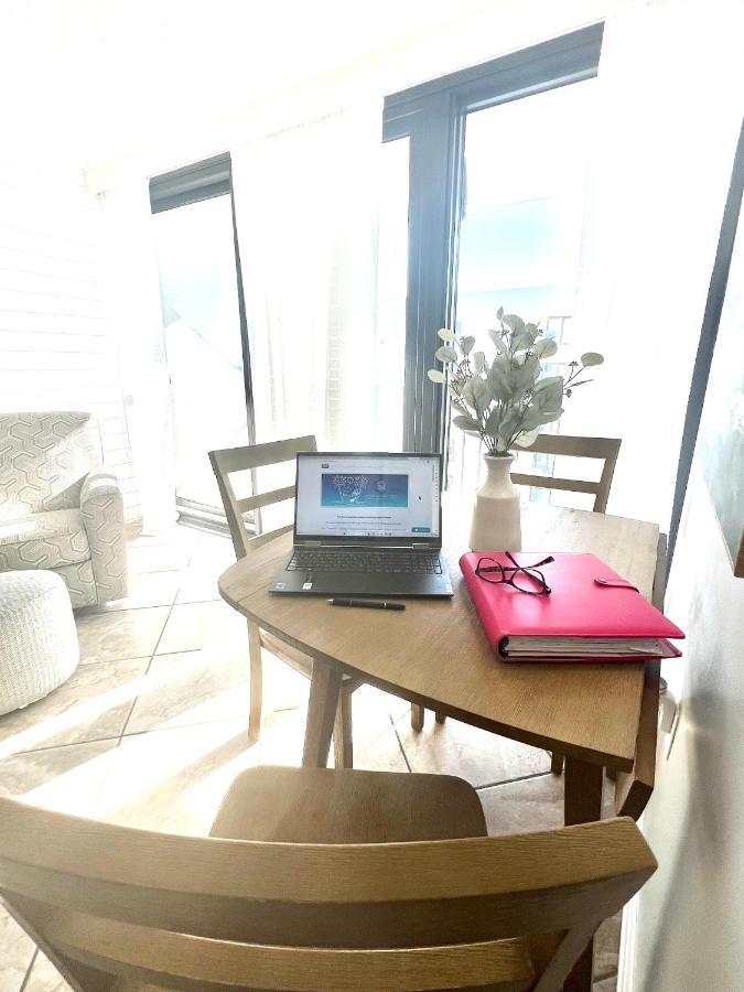 Condo On The Beach- Walk To Restaurants, Shops And Activities. Gulf Shores Eksteriør bilde